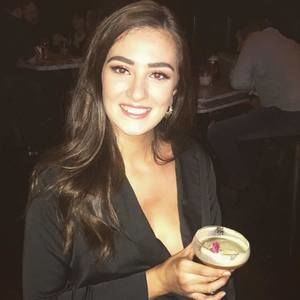 Meet your Posher, Sharon